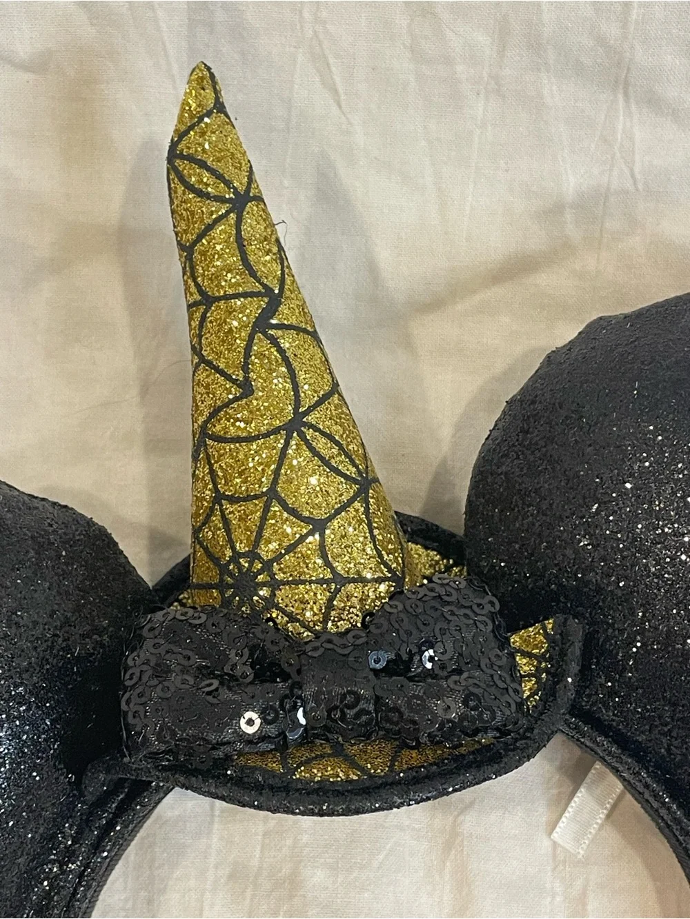 Disney Minnie Mouse Witch Hat Halloween Ears Black Gold Glitter Spiderweb